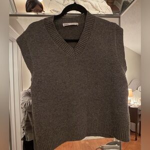 ZARA grey sweater vest sz XL